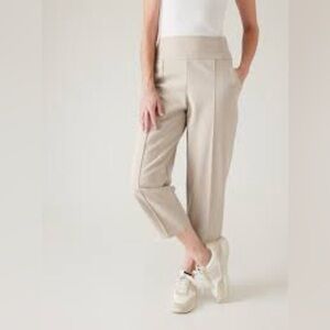 NWT. ATHLETA Pantalon 3/4 Jambe Large Stellar Wide Crop Pants. 8P